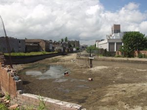 Empty canal Empty canal